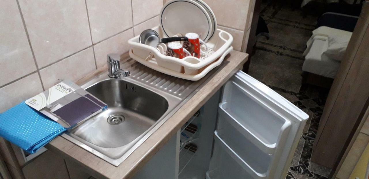 Hotel Mini Garsonjera Podgorica Zewnętrze zdjęcie